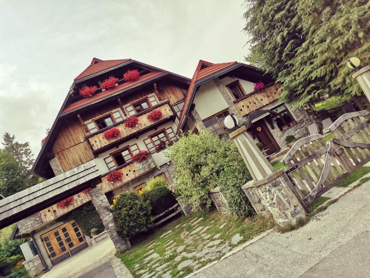 Apartma Alpski Vrt Vojsko Екстериор снимка